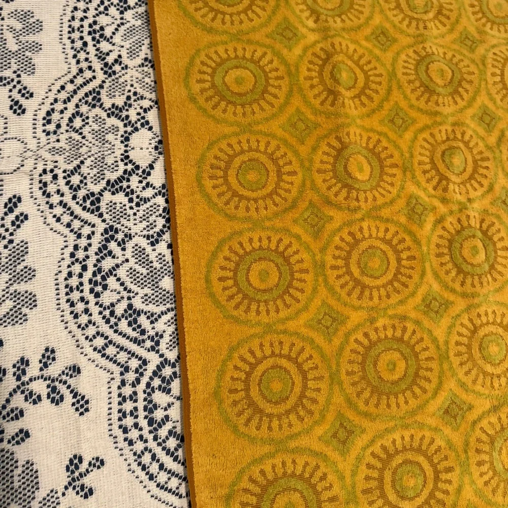 Fieldcrest Vintage Midcentury Bath Towel Geometric Mod Pattern MCM Gold Green